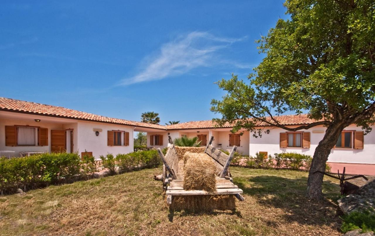 Agriturismo Sa Suerera Olmedo Bagian luar foto